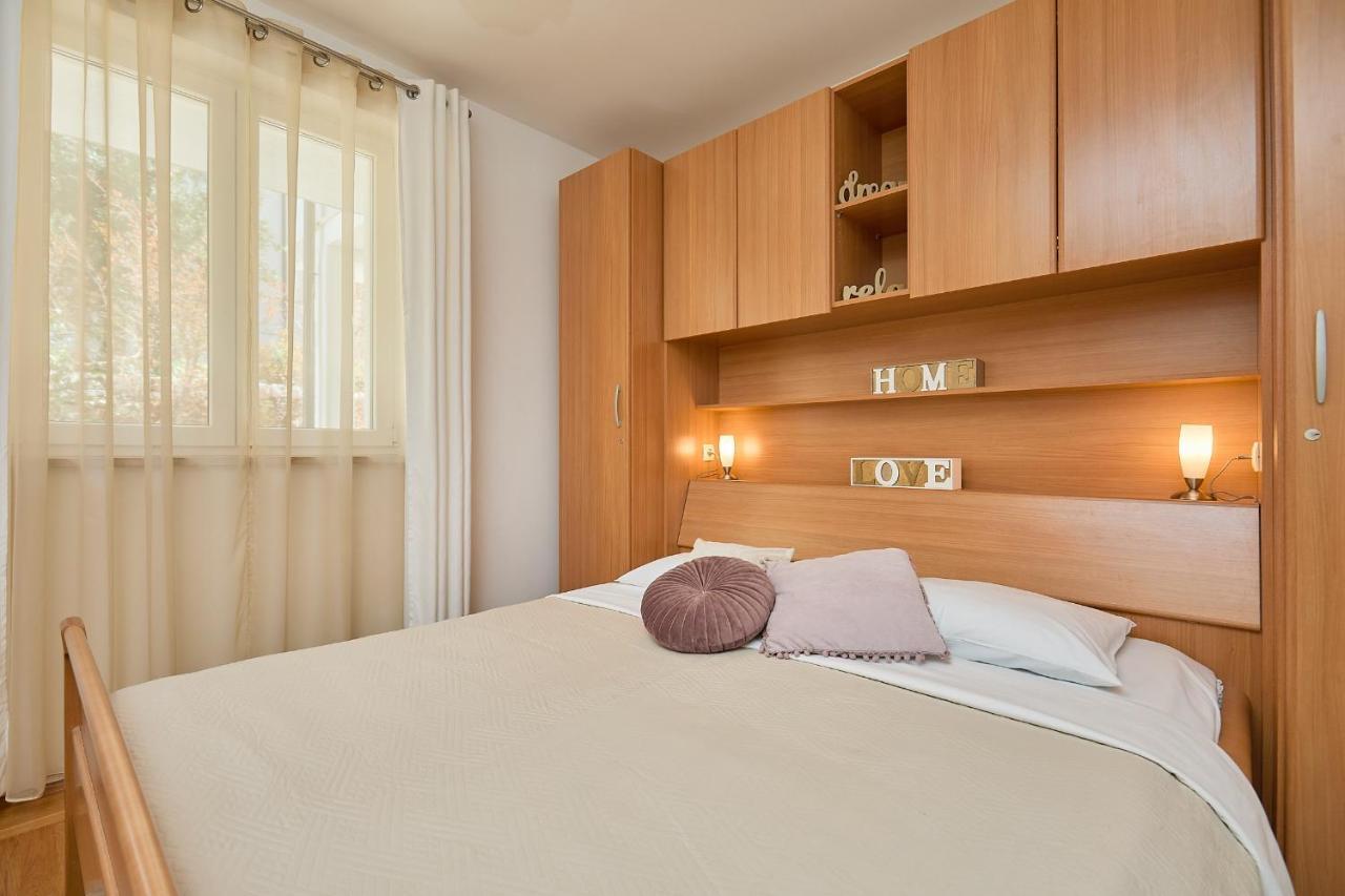 Apartment Harmony - Free Parking ดูบรอฟนิก ภายนอก รูปภาพ